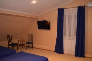 Гостиница Vista Hotel Краснодар Стандартный двухместный номер с 2 отдельными кроватями-4